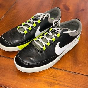 Nike Kids Black and White Sneakers